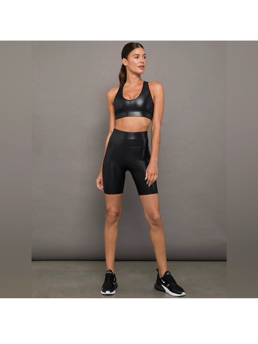 Carbon38 Sleek Black High-Rise Bike Shorts